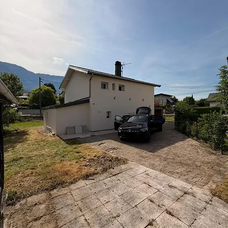 Дом отдыха Maison Parking Gratuit 4 Terrasse Climatisation Petanque Jeux